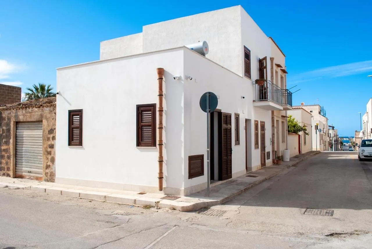 Appartamento La casa di Nemi a San Vito San Vito Lo Capo 0*,  Italia