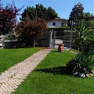 https://48-via-lombardia-casa-di-elena.it-tuscanyhotel.com
